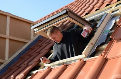Pose de fenêtres de toit Velux à Chassant